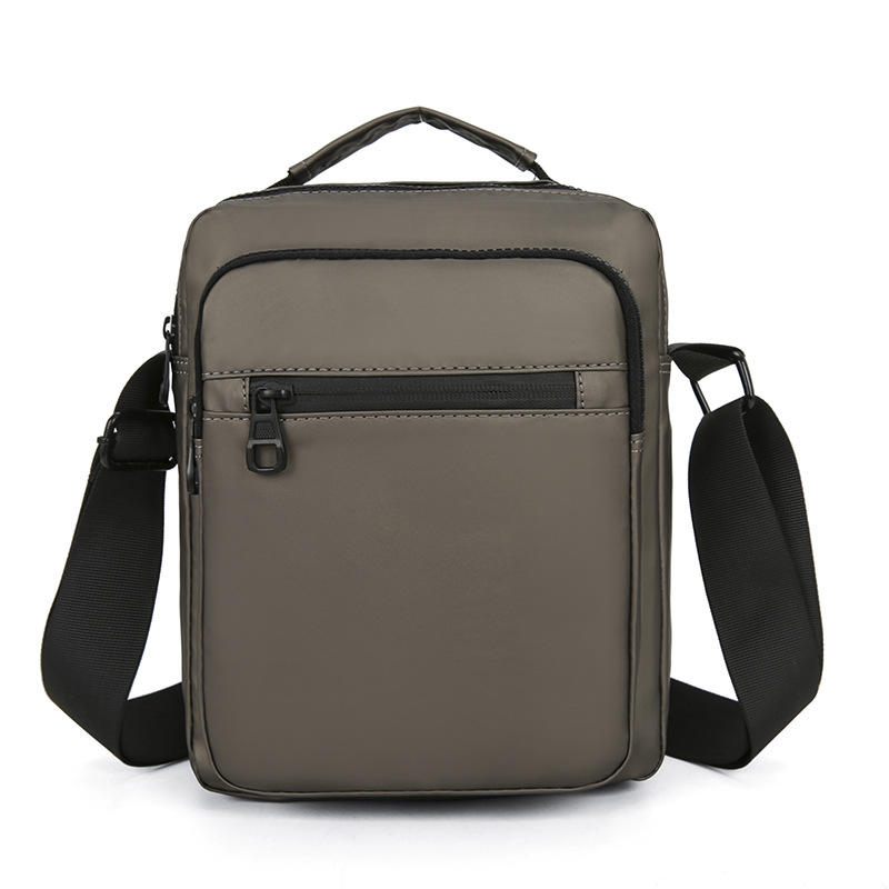 Bolsa impermeable para el pecho para senderismo, equitación, cremallera, correa ajustable, bandolera, bolsa de pecho para hombres, Ipad, bandolera de transporte